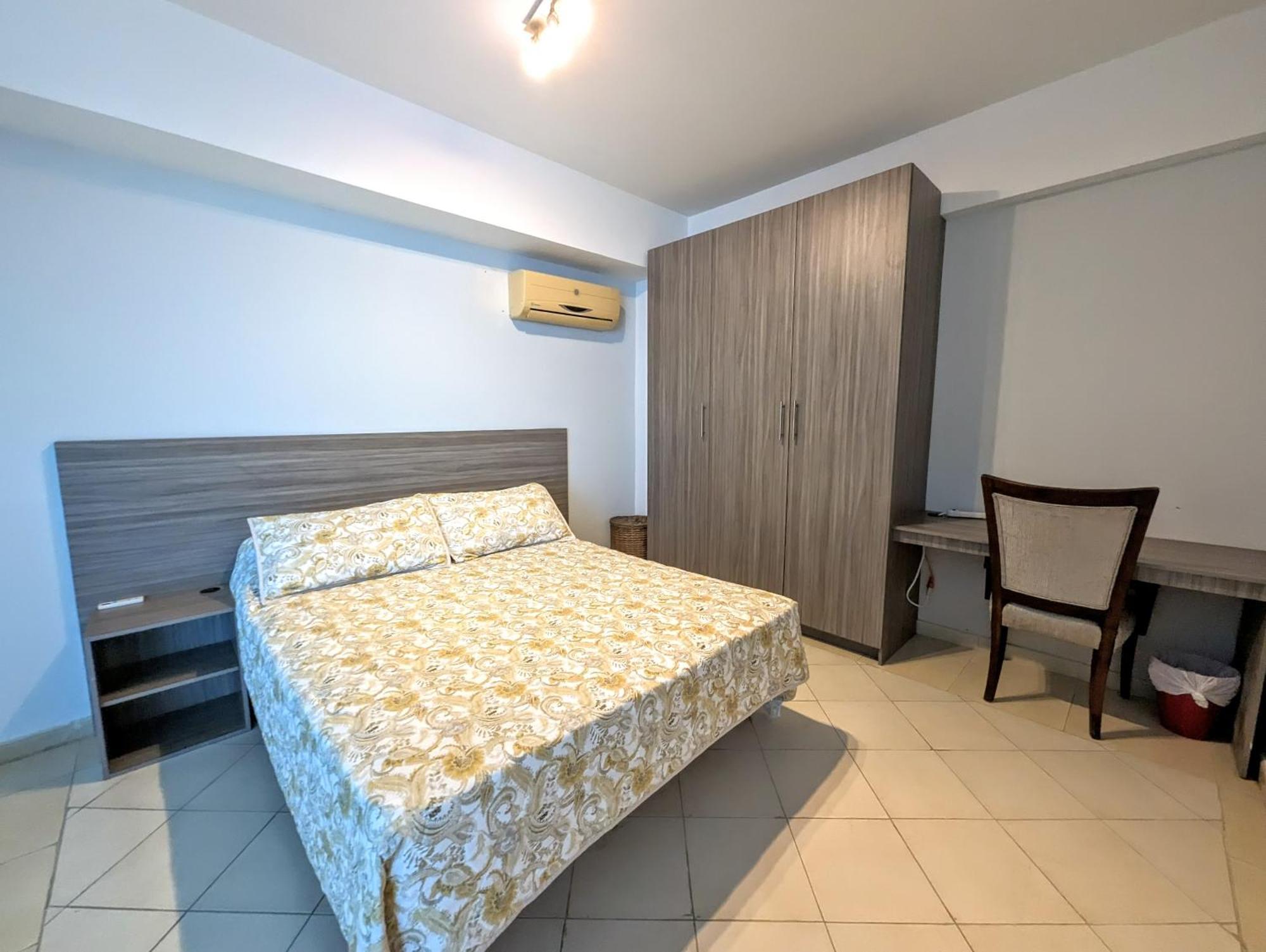 Yc 3602 L Apartamento 2Br En Av Balboa Панама Екстер'єр фото