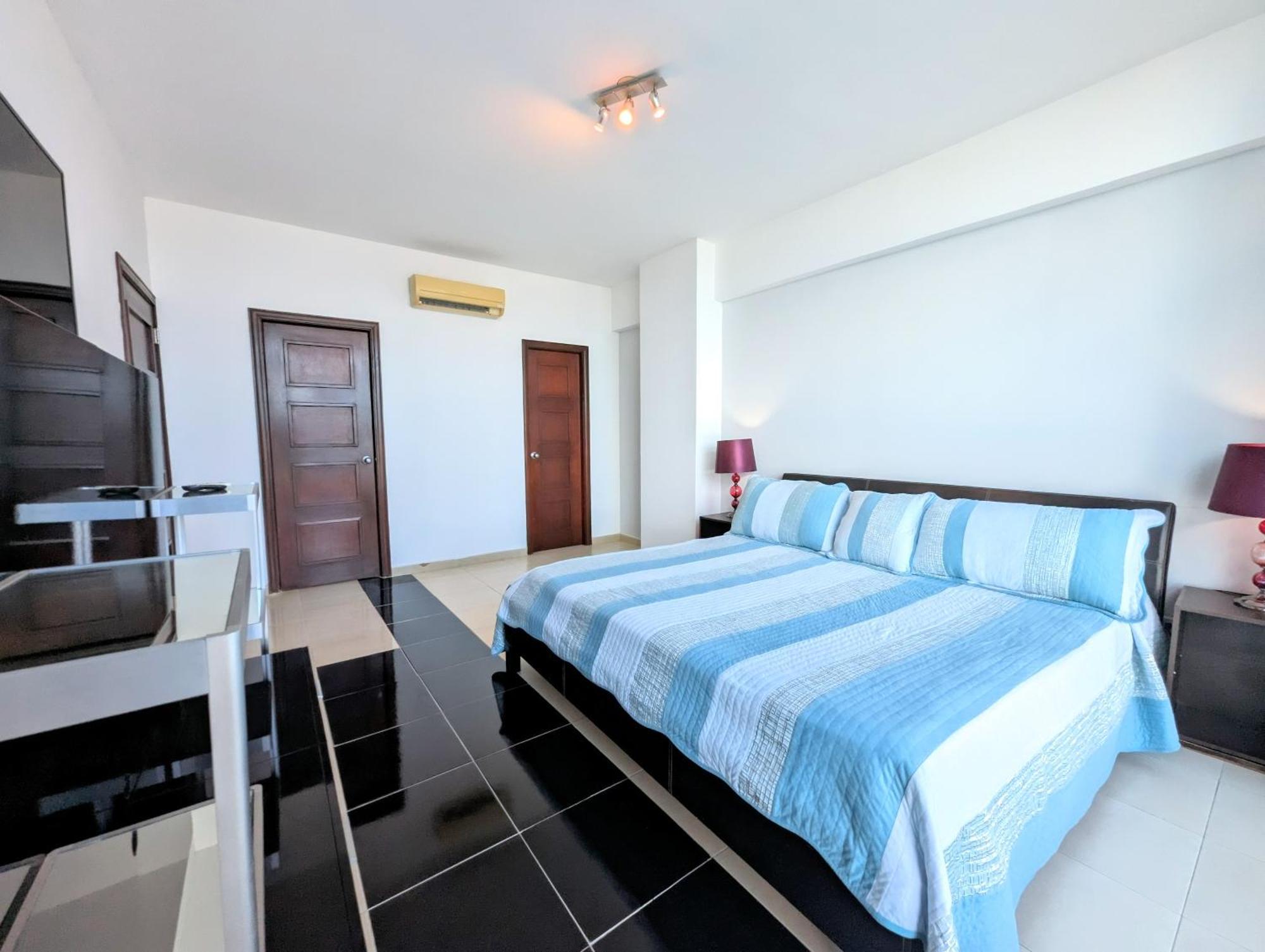 Yc 3602 L Apartamento 2Br En Av Balboa Панама Екстер'єр фото