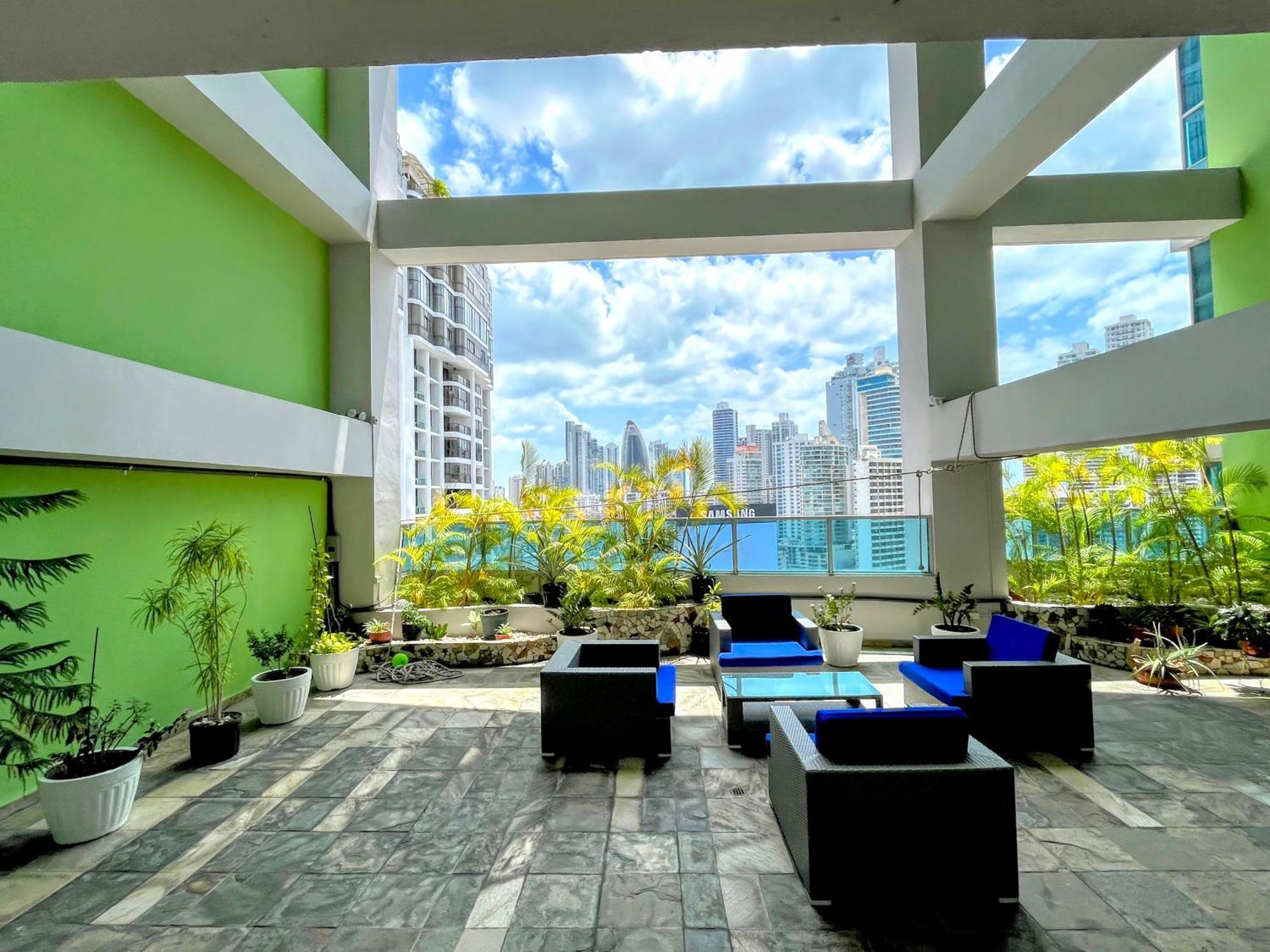 Yc 3602 L Apartamento 2Br En Av Balboa Панама Екстер'єр фото