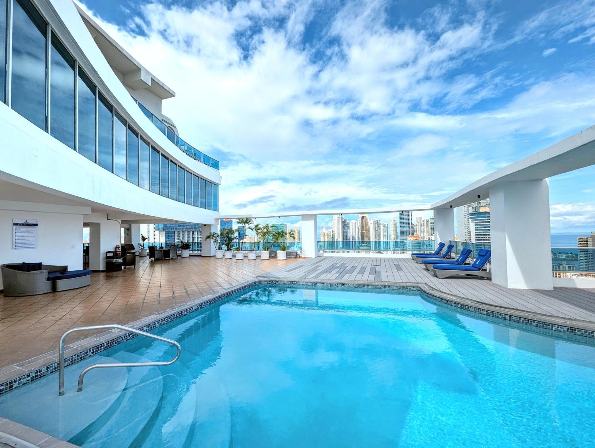Yc 3602 L Apartamento 2Br En Av Balboa Панама Екстер'єр фото